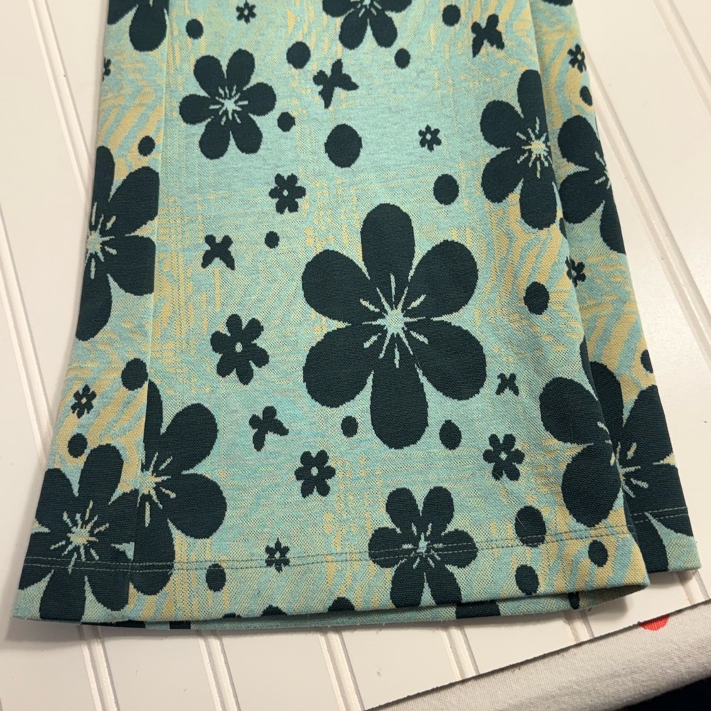 Urban Outfitters Teal and Black Patterned Leggings - Picture 4 of 4